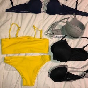 Bathing suits / bras